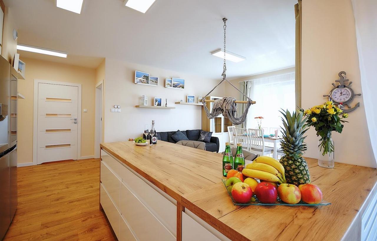 Apartament Premium Mikiniki Kolobrzeg Leilighet Eksteriør bilde